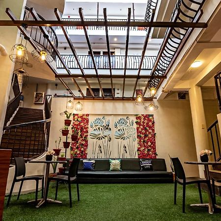 Kiwi Hotel Cebu Екстериор снимка