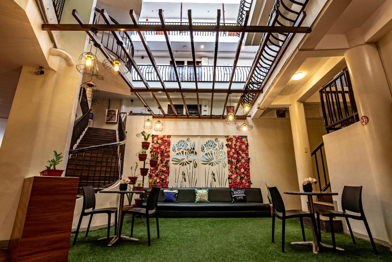 Kiwi Hotel Cebu Екстериор снимка