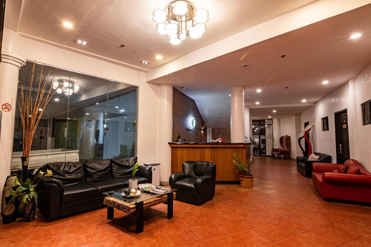 Kiwi Hotel Cebu Екстериор снимка