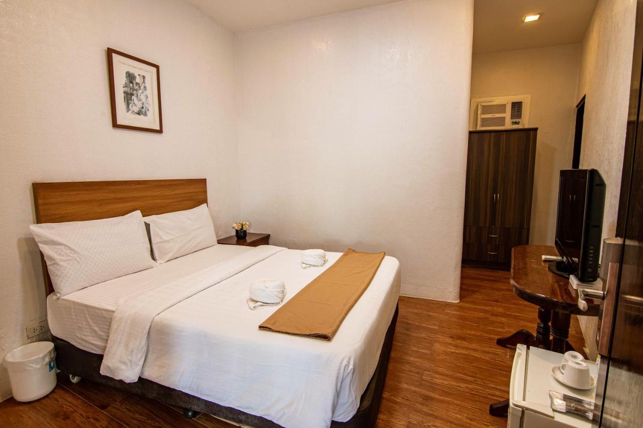 Kiwi Hotel Cebu Екстериор снимка